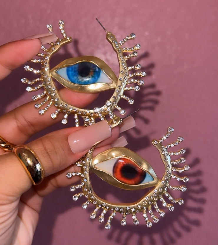 Eye earrings
