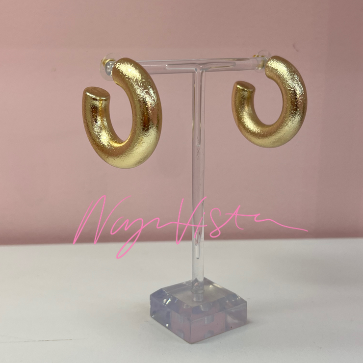 Medium chunky hoop